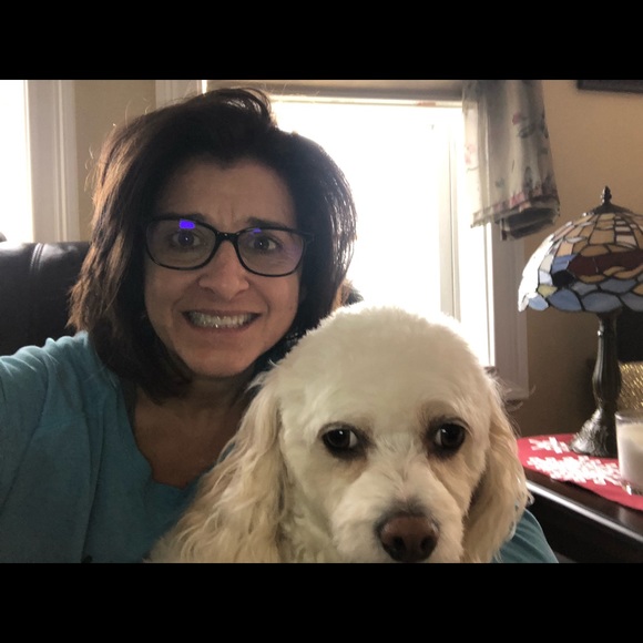 Meet your Posher, Carla - Picture 1 of 1